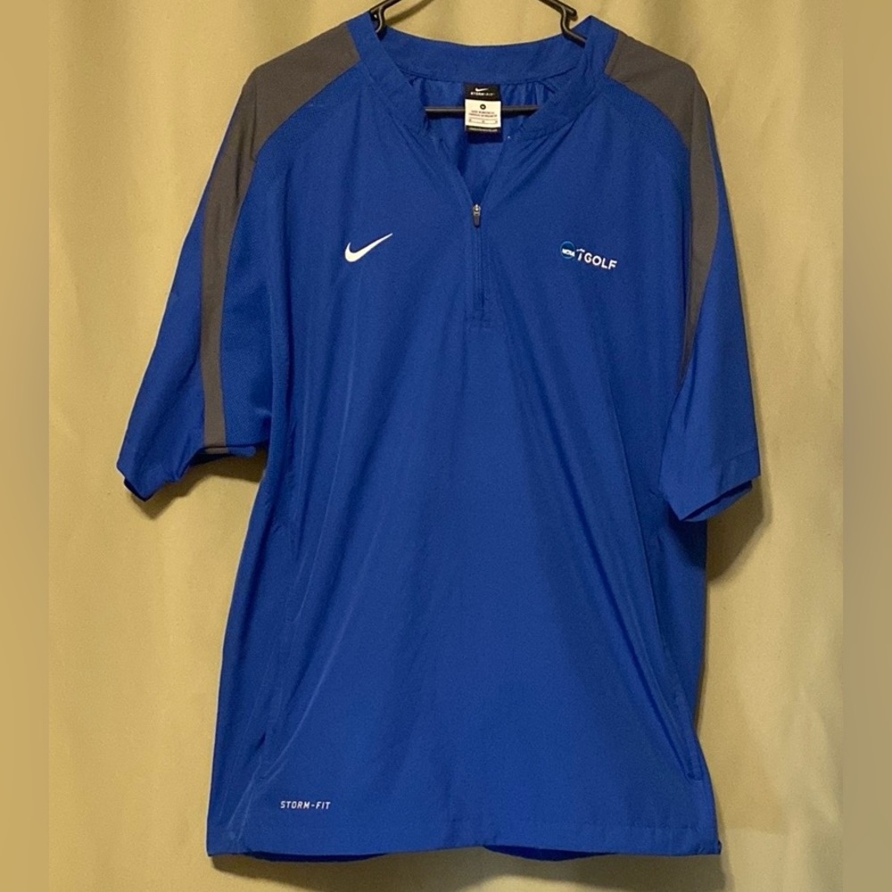 Nike NCAA Golf Storm-Fit Wheelhouse 1/4 Zip SS Wind Jacket Pull Over Blue Men M